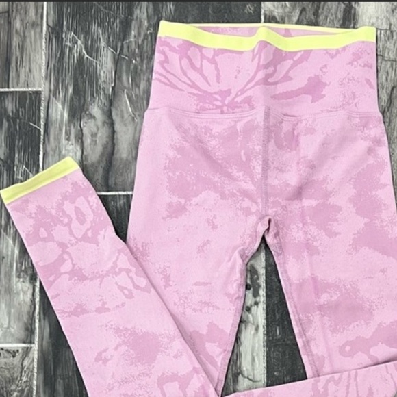 Free People Movement Think Twice leggings Dew Drop Pink M/L - Picture 3 of 4